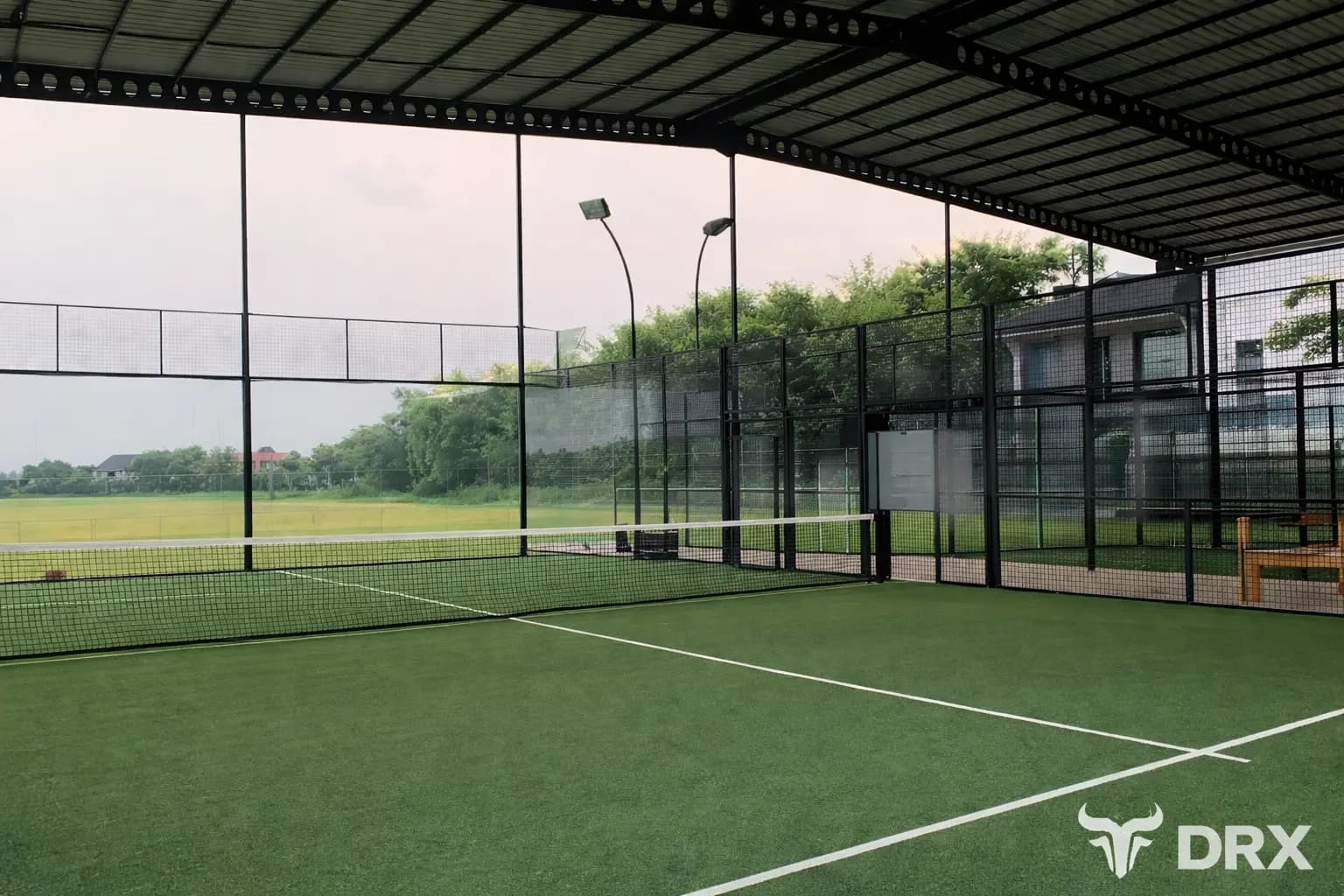 Padel Adalah: Olahraga Raket Ganda yang Sedang Menggila di Dunia